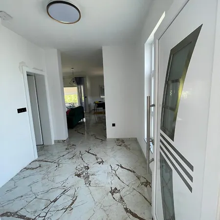 Tara Apartamento Bihać